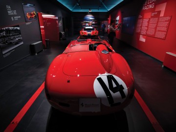 Ferrari 290 MM sprzedane za 22 mln dolar&oacute;w
